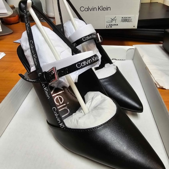 Calvin Klein Black Kitten Heel Slingbacks - Picture 2 of 2